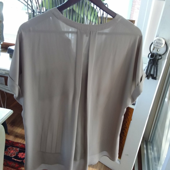 SOLD RW&Co sage green blouse - Picture 2 of 2